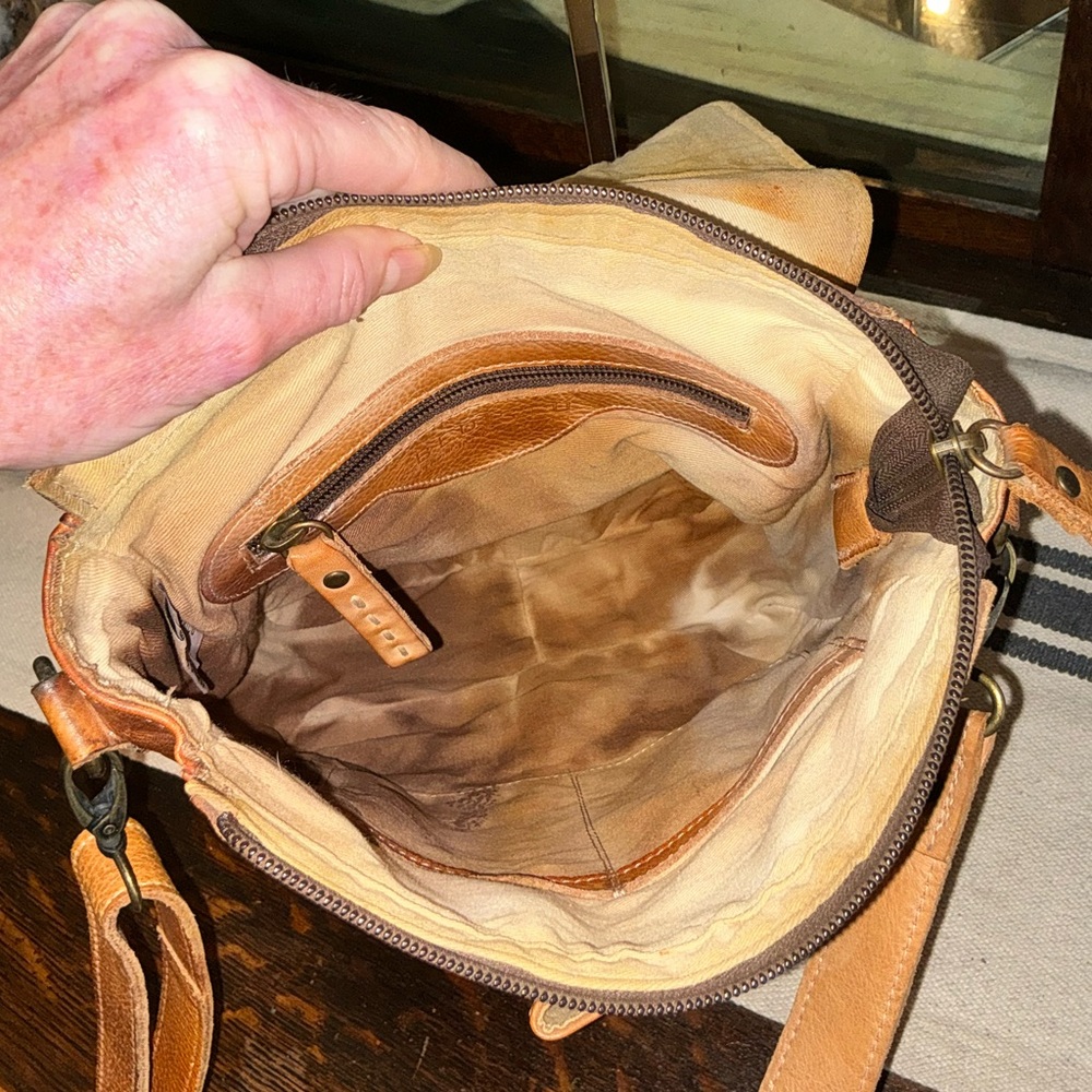 Bed Stu Leather AINHOA Crossbody Bag LTC CAFE LATTE TD Retail $275 - Picture 12 of 13
